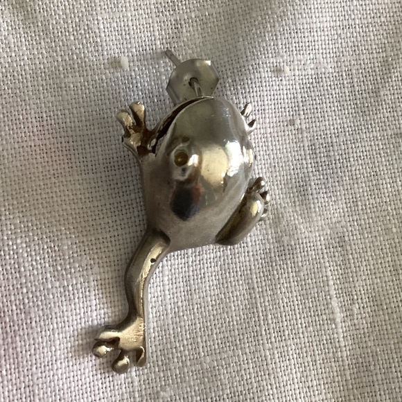 Source Unknown Jewelry - Sterling Silver Frog Lapel Pin/Earring